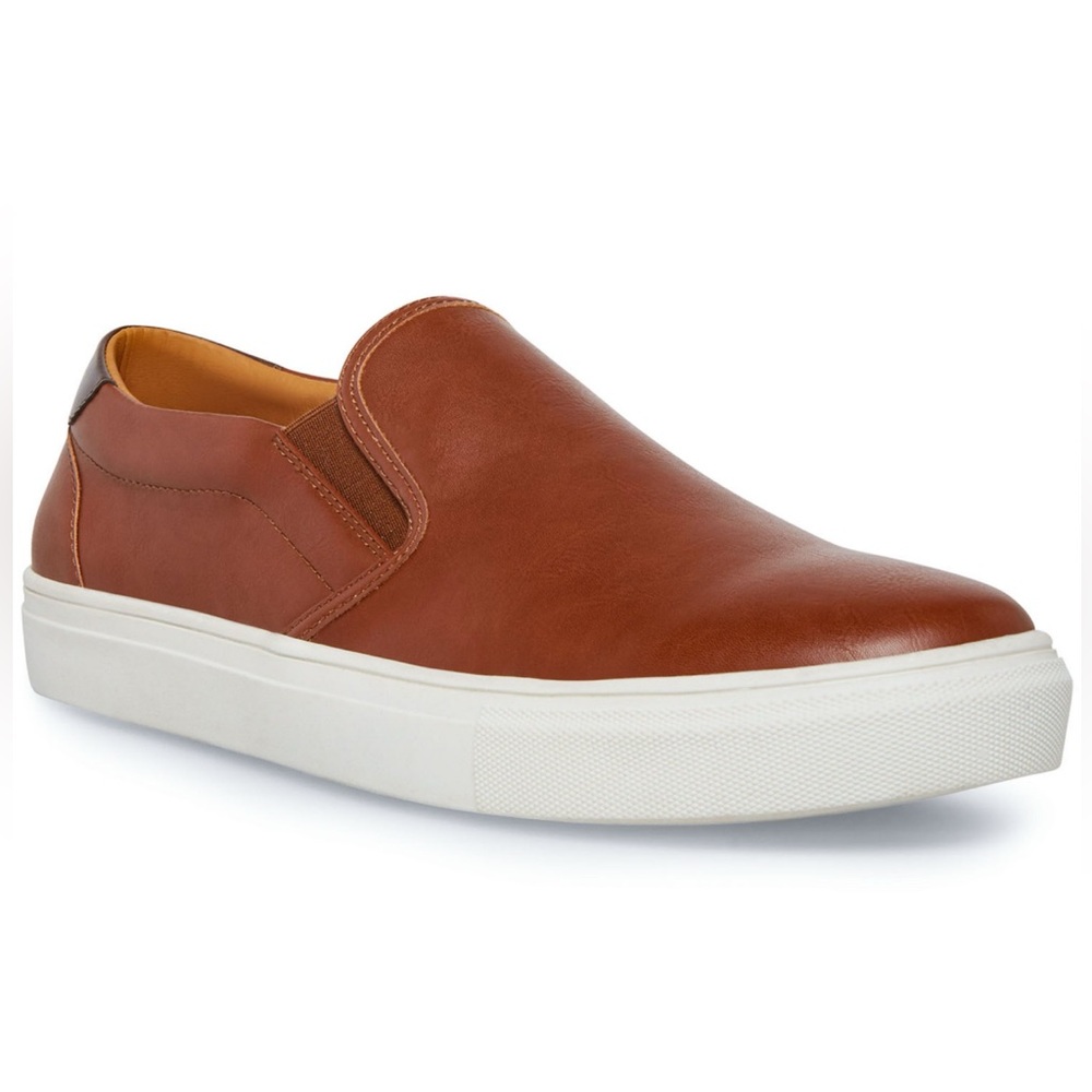 NWT Steve Madden Colmen Loafer / Sneaker in Tan